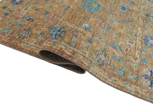 Close-up detail of New Farahan rug from Pakistan showing Wool weave