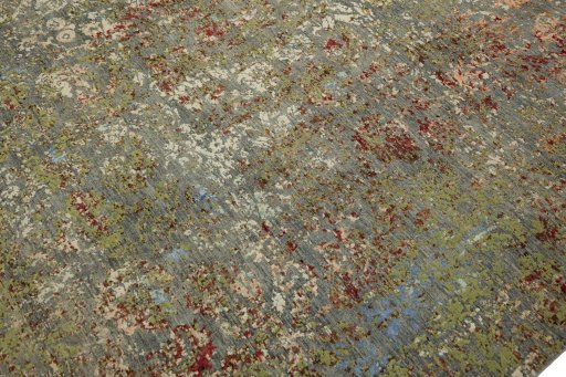 Full view of New Mahli rug from Pakistan, 304 × 234 cm in Gray tones