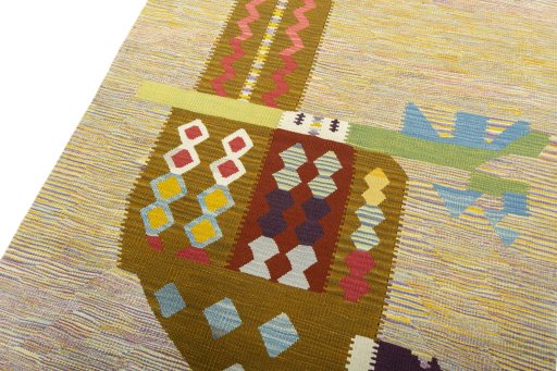 Surface texture of New Kilim Dastan rug with natural Wool and intricate pattern