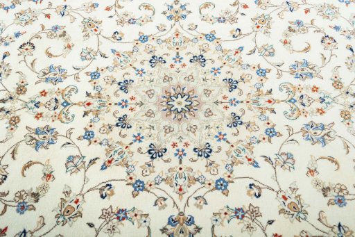 Central medallion detail of New Kashan rug from Iran / Persia