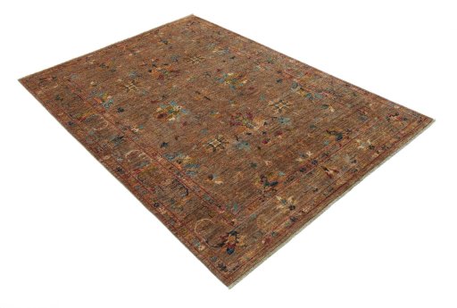 Corner detail of New Farahan rug showing border pattern and Wool pile