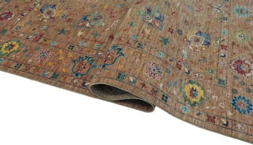Close-up detail of New Farahan rug from Pakistan showing Wool weave
