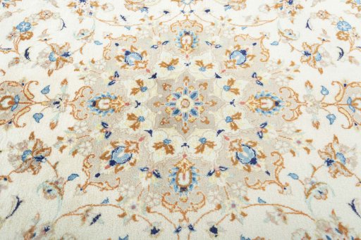 Central medallion detail of New Kashan rug from Iran / Persia