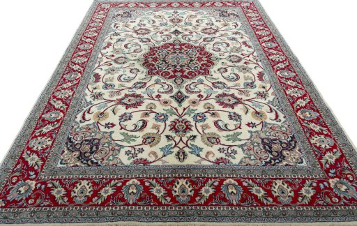 Surface texture of 2000s Sarough rug with natural Wool and intricate pattern
