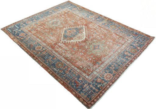 Close-up detail of 1930s Heriz rug from Iran / Persia showing Wool weave