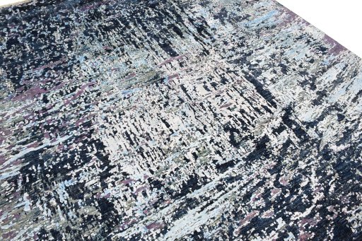 Close-up detail of New Mahli rug from Pakistan showing Wool weave