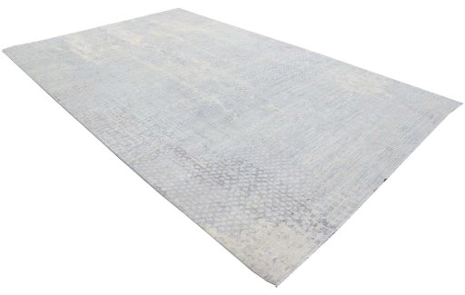 Corner detail of New Mahli rug showing border pattern and Wool pile
