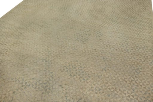 Backside of handmade New Mahli rug showing knot structure and weave density