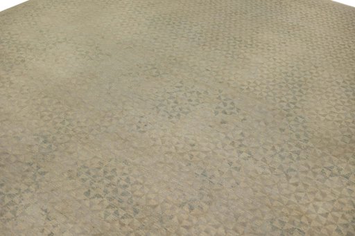 Full view of New Mahli rug from Pakistan, 309 × 248 cm in Beige tones