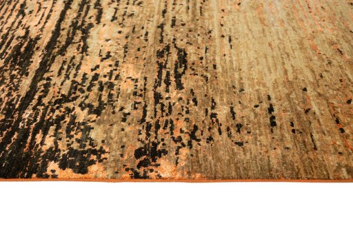 Corner detail of New Mahli rug showing border pattern and Wool pile