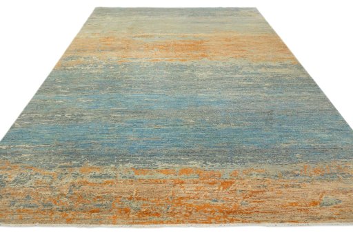 Surface texture of New Mahli rug with natural Wool and intricate pattern