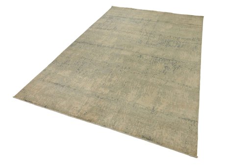 Close-up detail of New Mahli rug from Pakistan showing Wool weave