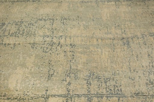 Backside of handmade New Mahli rug showing knot structure and weave density
