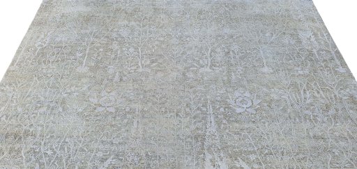 Central medallion detail of New Mahli rug from Pakistan