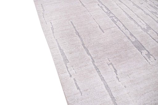Backside of handmade New Mahli rug showing knot structure and weave density