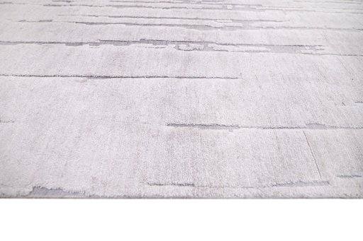Close-up detail of New Mahli rug from Pakistan showing Mercesized Cotton weave