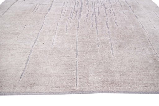 Close-up detail of New Mahli rug from Pakistan showing Mercesized Cotton weave