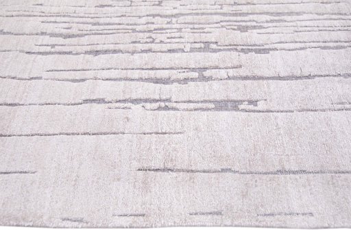 Corner detail of New Mahli rug showing border pattern and Mercesized Cotton pile