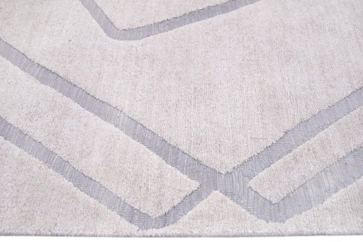 Corner detail of New Mahli rug showing border pattern and Mercesized Cotton pile