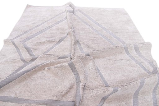 Backside of handmade New Mahli rug showing knot structure and weave density