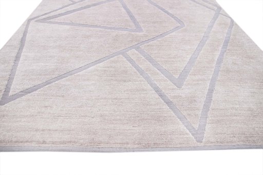 Close-up detail of New Mahli rug from Pakistan showing Mercesized Cotton weave