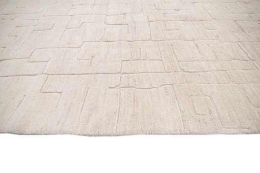 Close-up detail of New Mahli rug from Pakistan showing Wool weave