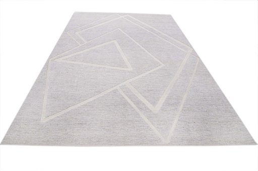 Surface texture of New Mahli rug with natural Wool and intricate pattern