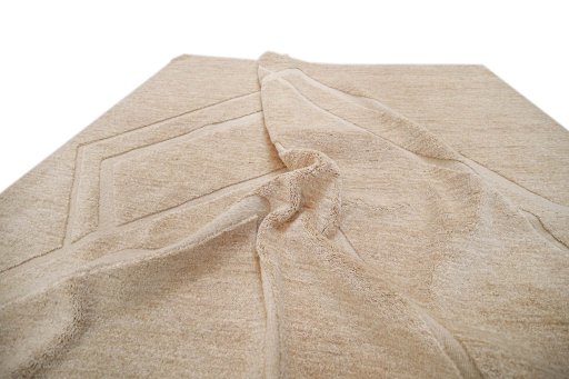 Backside of handmade New Mahli rug showing knot structure and weave density