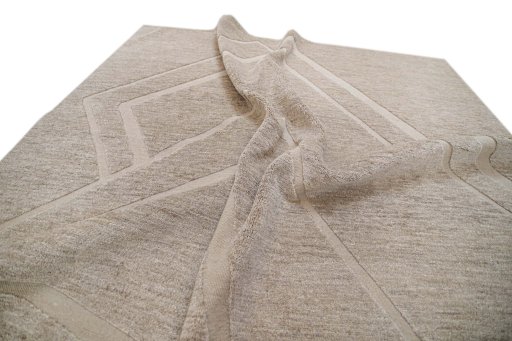 Backside of handmade New Mahli rug showing knot structure and weave density