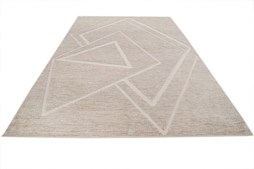 Surface texture of New Mahli rug with natural Wool and intricate pattern