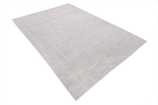 Corner detail of New Mahli rug showing border pattern and Wool pile