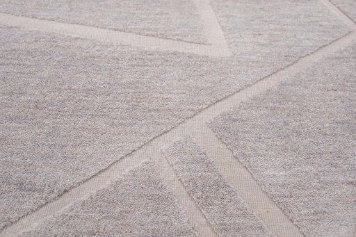 Central medallion detail of New Mahli rug from Pakistan