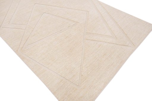 Full view of New Mahli rug from Pakistan, 247 × 173 cm in Beige tones