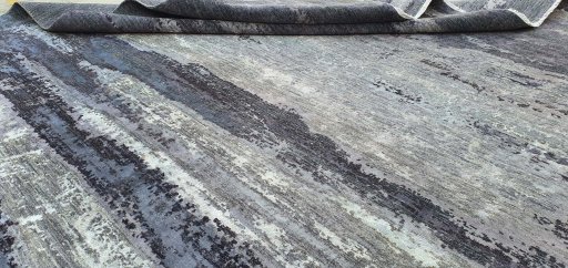 Close-up detail of New Mahli rug from Pakistan showing Wool weave