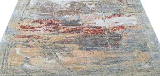 Surface texture of New Mahli rug with natural Wool and intricate pattern