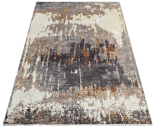 Corner detail of New Mahli rug showing border pattern and Wool pile