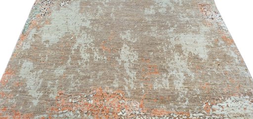 Surface texture of New Mahli rug with natural Wool and intricate pattern