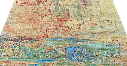 Surface texture of New Mahli rug with natural Wool and intricate pattern