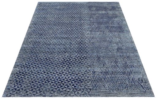 Corner detail of New Mahli rug showing border pattern and Wool pile