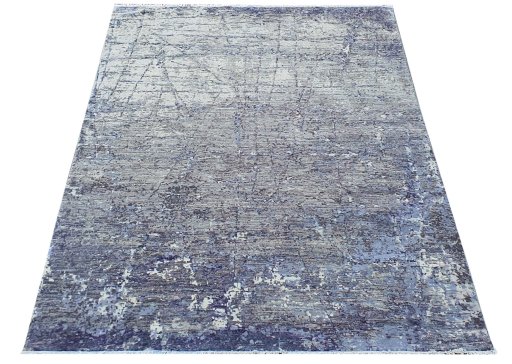 Corner detail of New Mahli rug showing border pattern and Wool pile