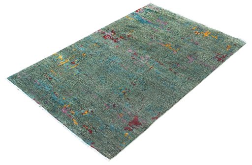 Close-up detail of New Mahli rug from Pakistan showing Wool weave