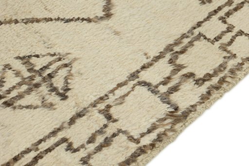 Central medallion detail of New Morocco rug from Pakistan