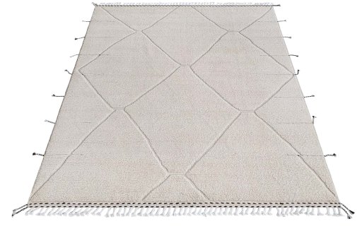 Corner detail of New Morocco rug showing border pattern and Wool pile