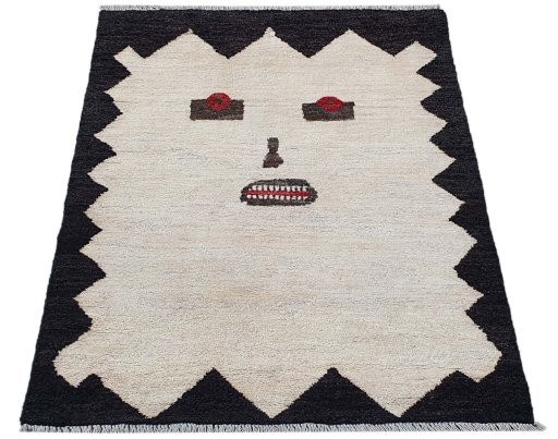 Corner detail of New Morocco rug showing border pattern and Wool pile