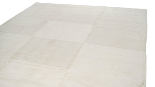 Surface texture of New Nepal Carpets rug with natural Wool and intricate pattern