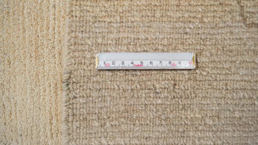 Close-up detail of New Nepal Carpets rug from Nepal showing Wool weave