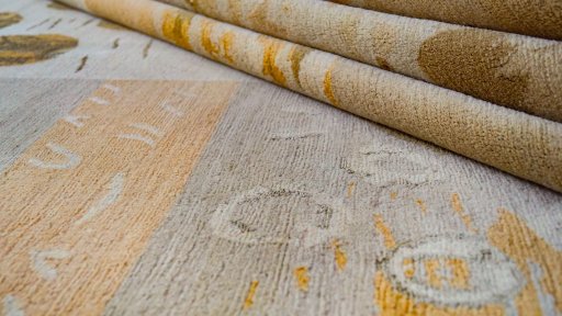 Close-up detail of New Nepal Carpets rug from Nepal showing Wool weave