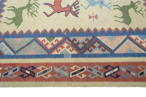 Close-up detail of 2000s Kilim Dastan rug from Iran / Persia showing Wool weave