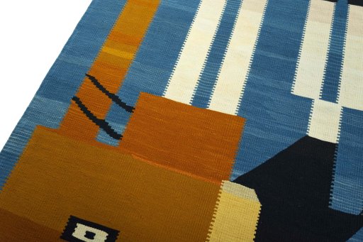 Surface texture of New Kilim Dastan rug with natural Wool and intricate pattern