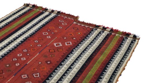 Surface texture of 1950s Kilim Jajim rug with natural Wool and intricate pattern